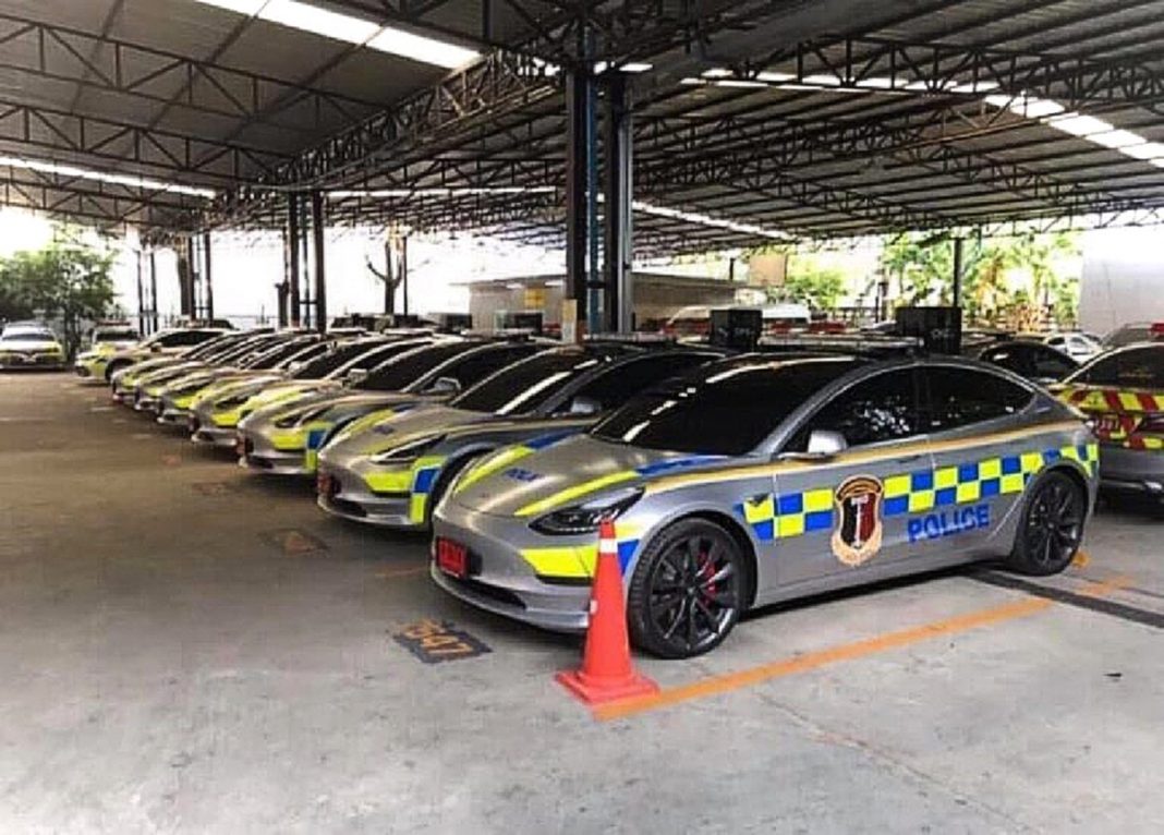 Polis Thailand jadikan Tesla Model 3 Performance sebagai ...