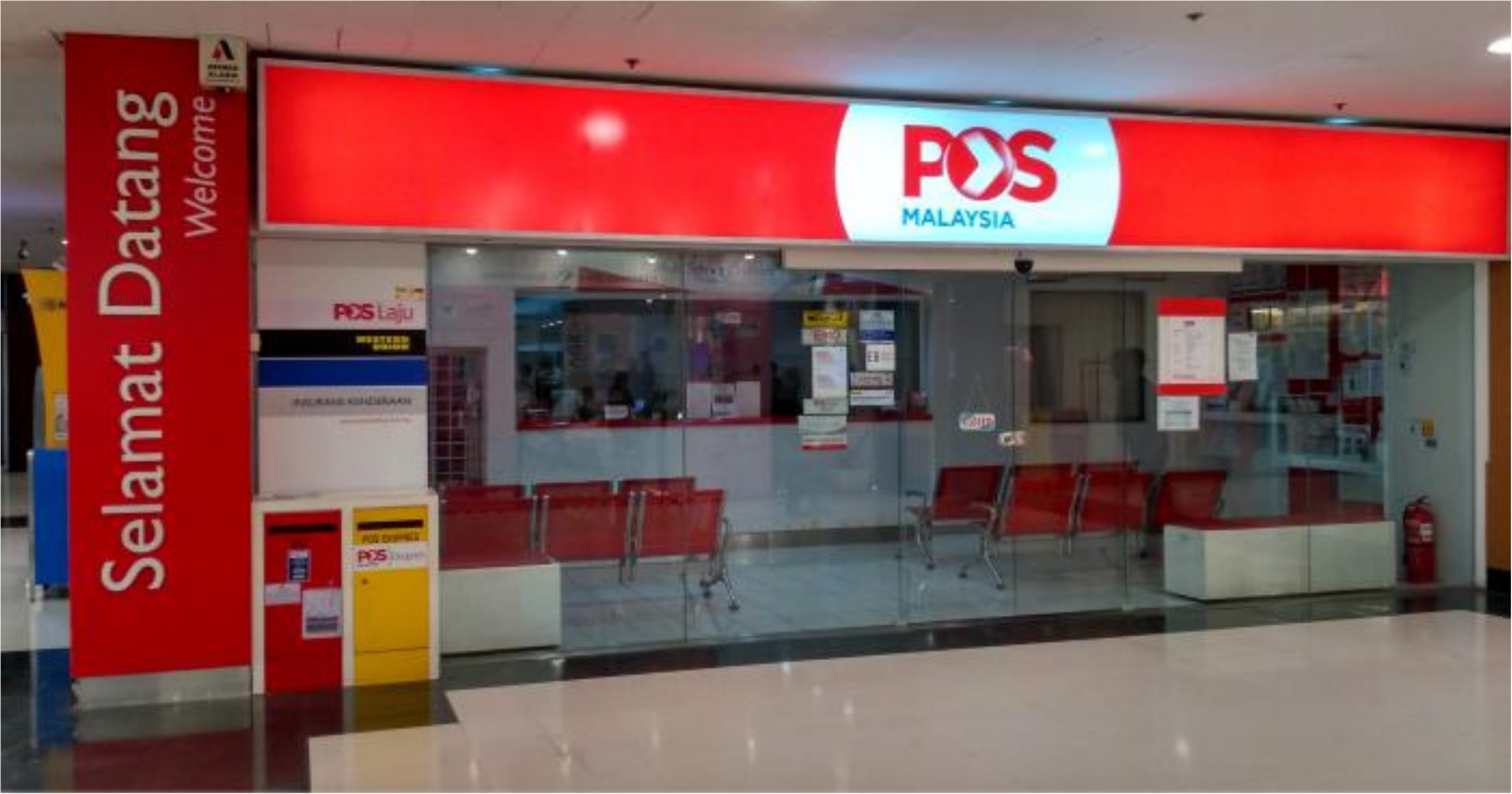 Di memandu pejabat pos pembaharuan lesen RENEW LESEN