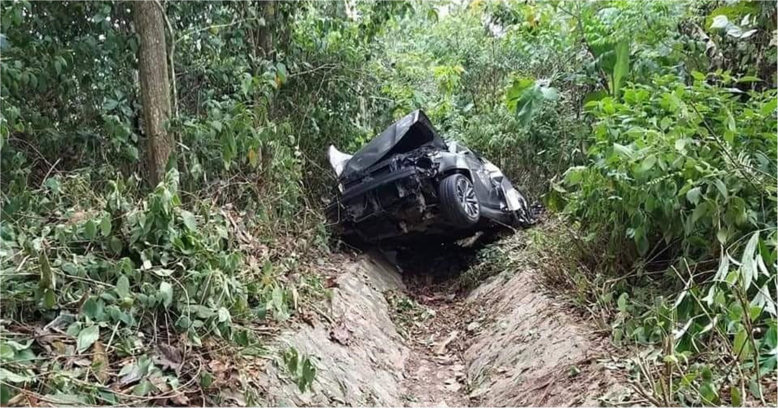 Rangka Kereta Dan Tengkorak Ditemui Selepas 10 Bulan Kemalangan Motoqar